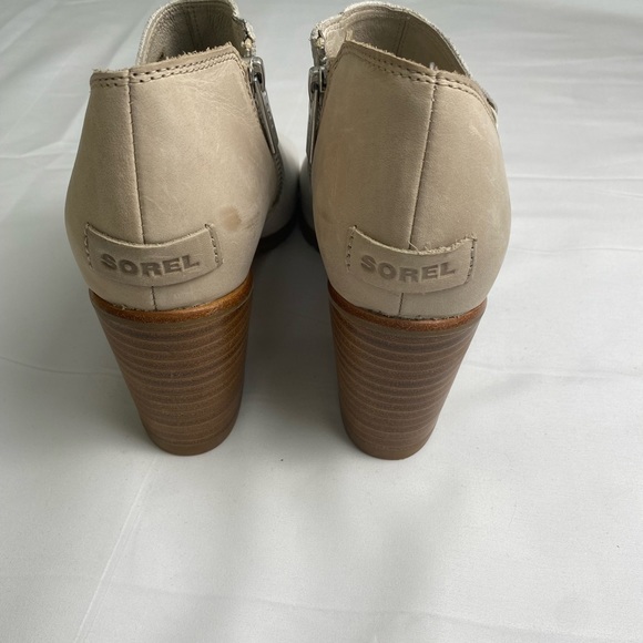 Sorel Nadia Ankle Peep Toe Booties in Woman’s size 8.5 - Picture 3 of 10